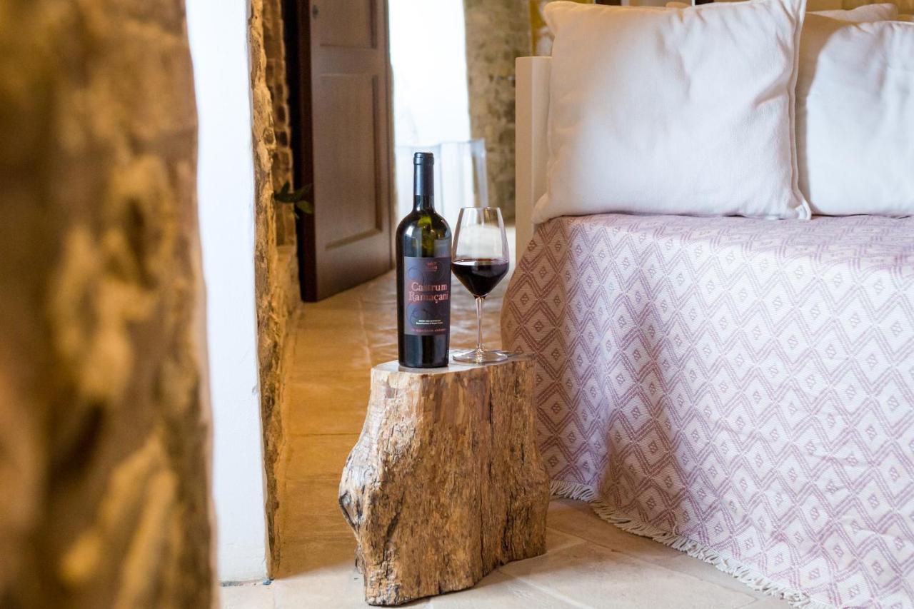 Castello Di Ramazzano - Tenute Aliani เปรูจา ภายนอก รูปภาพ