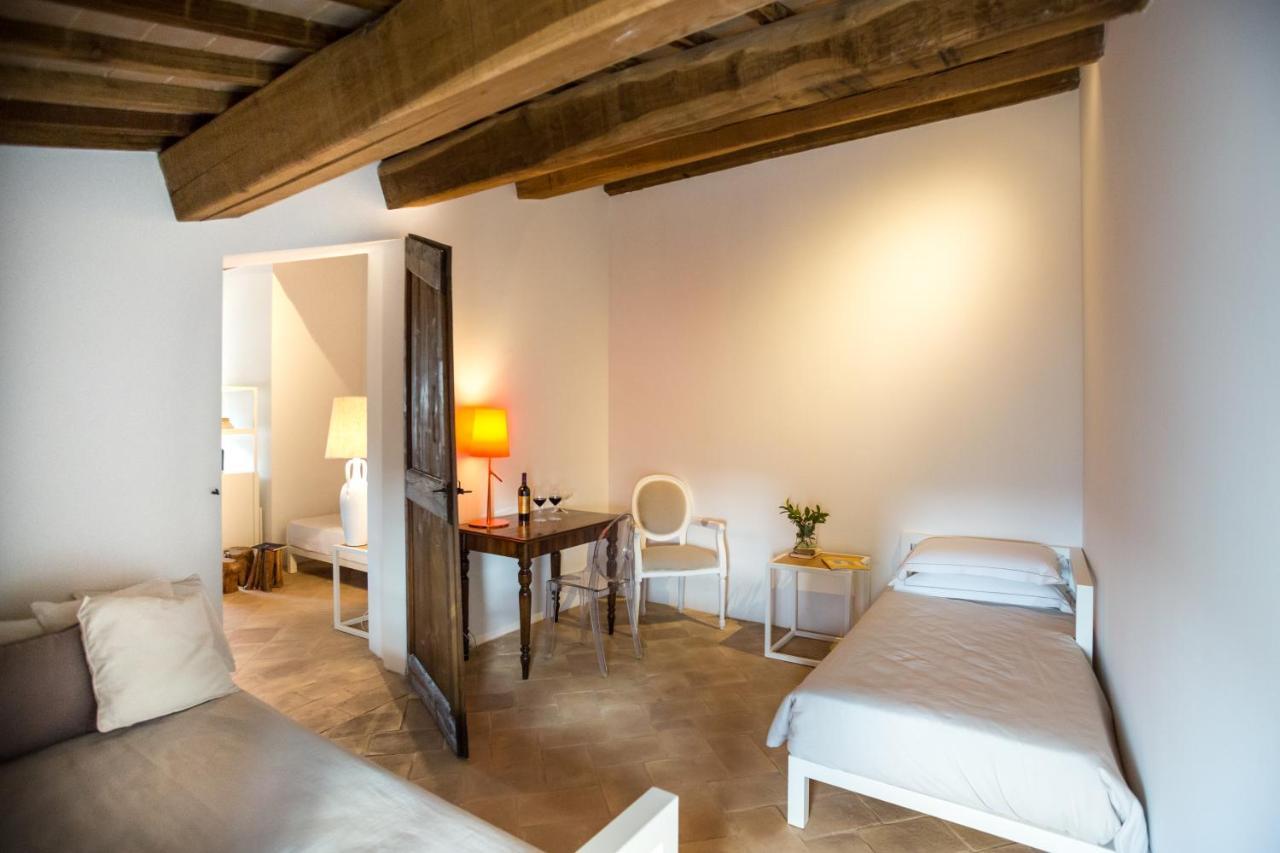 Castello Di Ramazzano - Tenute Aliani เปรูจา ภายนอก รูปภาพ